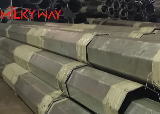 14m klasa 3 klasa 4 Galwanizowany słup stalowy dla linii przesyłowej 33kv dostawca