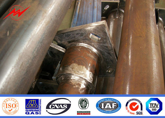 Okrągły maszt o wysokości 35 m do oświetlenia parku z systemem podnoszenia