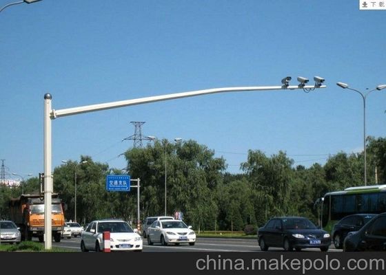 10m Cross Arm Galvanized Driveway Light Poles Street Lamp Pole 7m Length